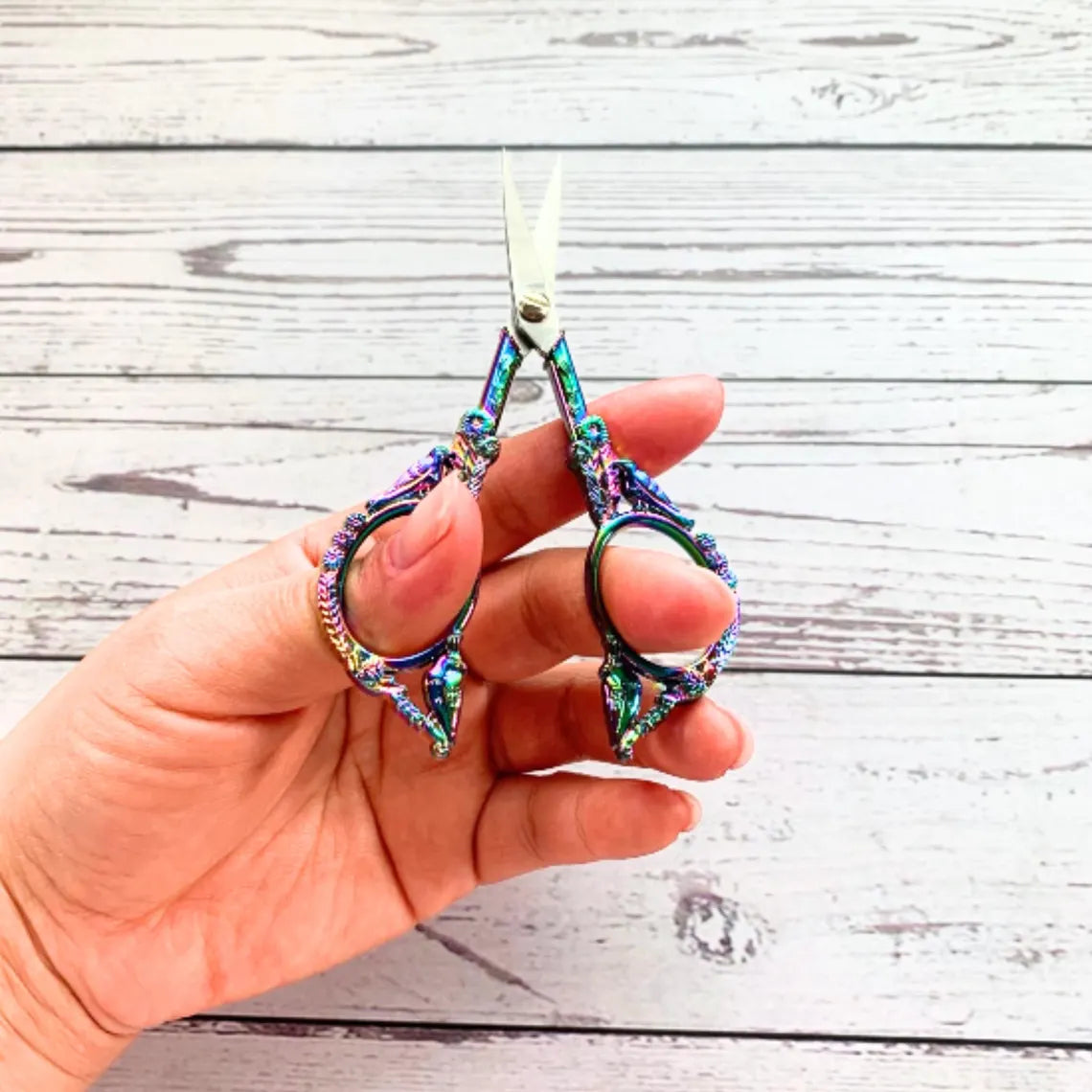 Embroidery Scissors - Love Bird & Feather